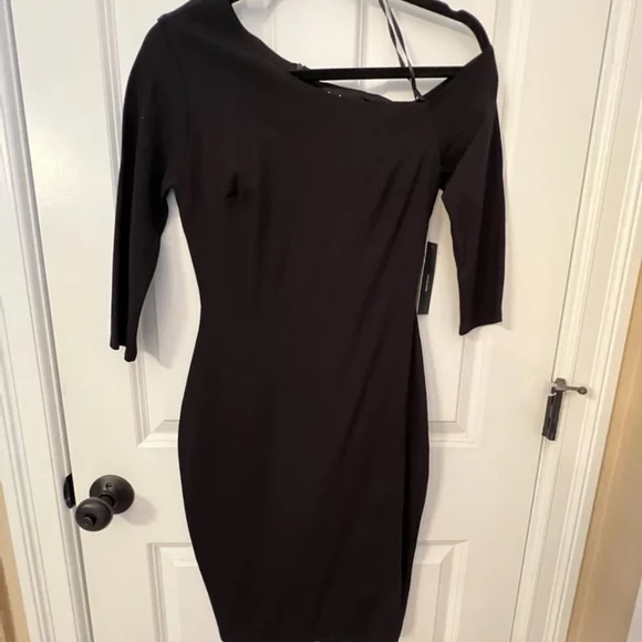 HP ❤️🎉NWT!! Lulu's bodycon Medium- Weight Stretch Knit Dress - Picture 2 of 6